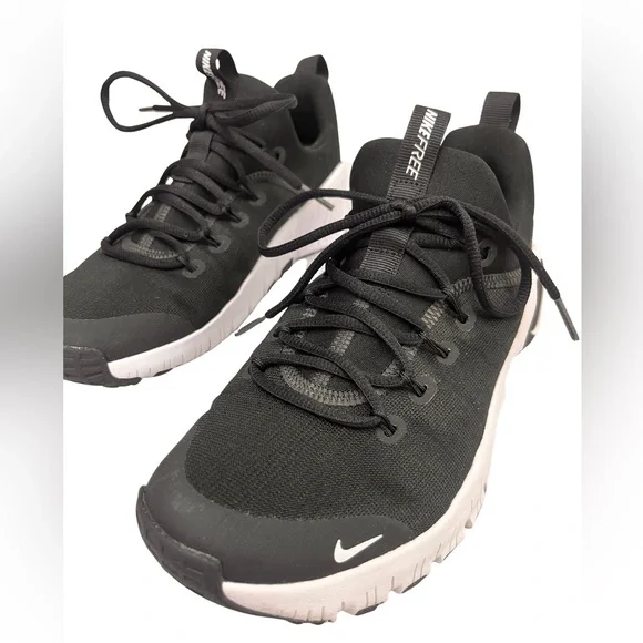 Nike Black and White Slip-On Training Sneakers / Nike Free Metcon 6 - NEW!! - Picture 6 of 12